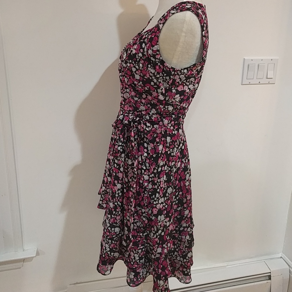 NWOT Satiny WHBM Black Cherry MultiFloral Dress - Picture 2 of 8